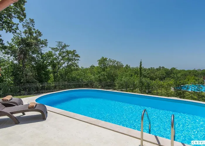 Provence Villa Vilanija